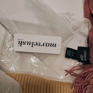 Marvel mustard ribbed scarf with pink fringe wrap